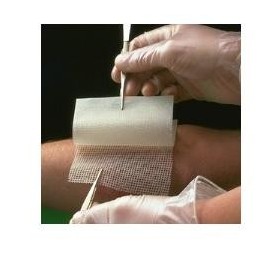 Bactigras Garza Medicata Con Clorexidina Acetato 0,5% 10x10 cm 10 Pezzi Bactigras Garza Medicata Con Clorexidina Acetato 0,5% 10x10 cm 10 Pezzi