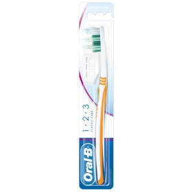 Oral B Classic Care 40 m Spazzolino 1 Pezzo Oral B Classic Care 40 m Spazzolino 1 Pezzo