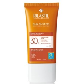 Rilastil Sun System Crema Solare Vellutata Viso SPF 30 50 ml Rilastil Sun System Crema Solare Vellutata Viso SPF 30 50 ml