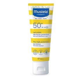 Mustela Latte Solare Viso SPF 50  Protezione Per Tutta La Famiglia 40 ml Mustela Latte Solare Viso SPF 50  Protezione Per Tutta La Famiglia 40 ml