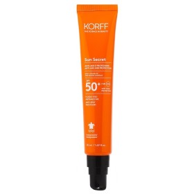 Korff Sun Secret Fluido Solare Viso SPF 50  Antimacchie 50 ml Korff Sun Secret Fluido Solare Viso SPF 50  Antimacchie 50 ml